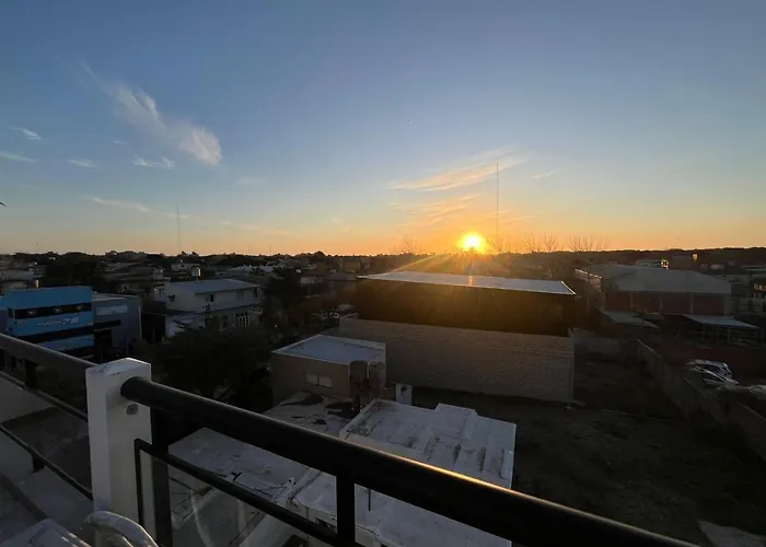 Monoambiente Vista Lateral En Pinamar